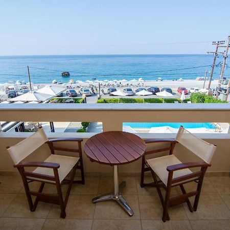 Отель Casa Laios Paralia Chiliadou Экстерьер фото
